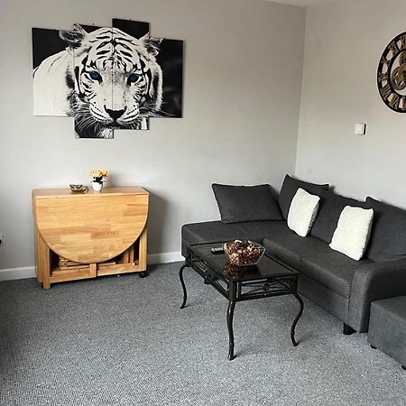 Solihull apartment Birmingham Bagian luar foto